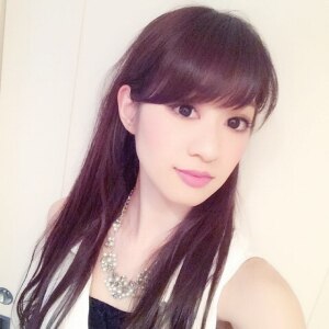 Ichika, single japanese lady