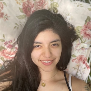 Camila, single colombian lady